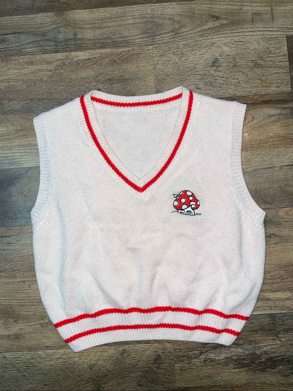 Romwe Mushroom Vest